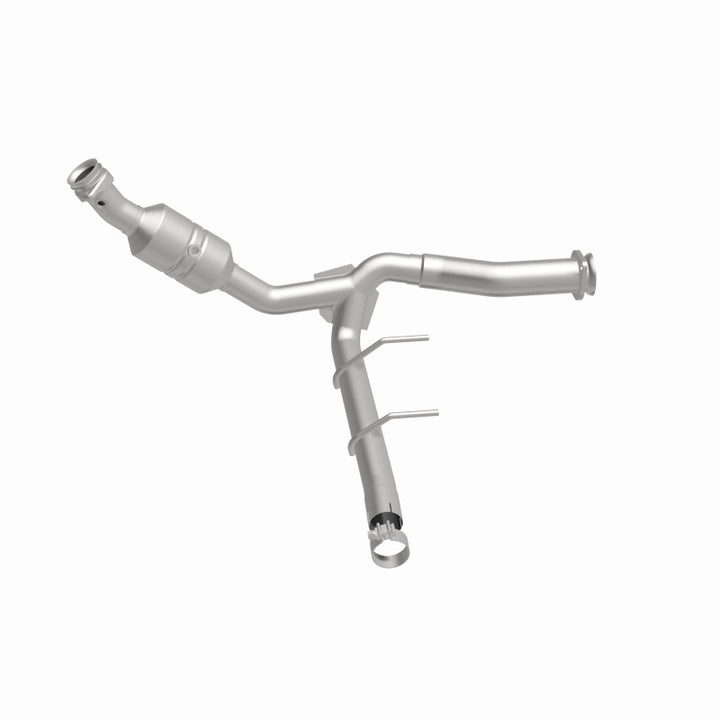 Magnaflow Conv DF 2011-2014 F-150 5.0L Underbody - Premium Catalytic Converter Direct Fit from Magnaflow - Just 2948.91 SR! Shop now at Motors