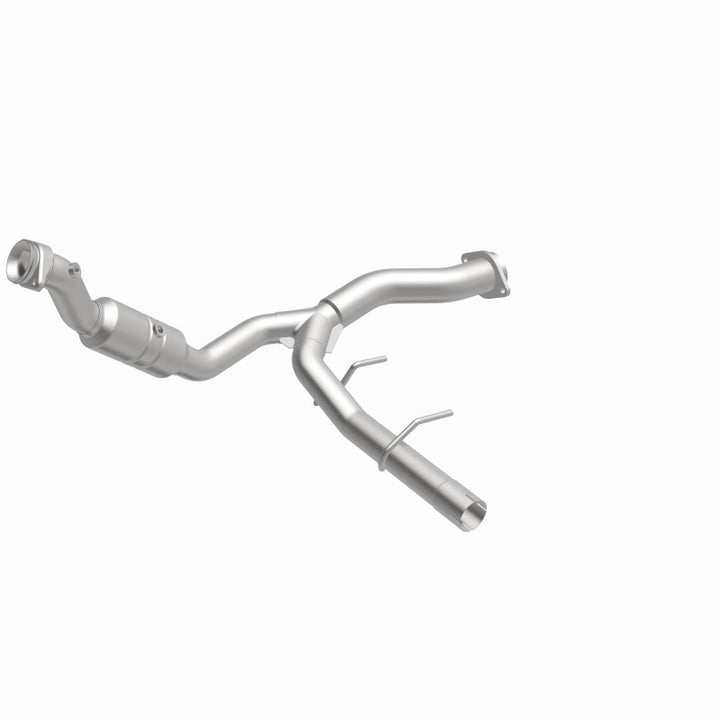 Magnaflow Conv DF 2011-2014 F-150 V6 3.5L OEM Underbody - Premium Catalytic Converter Direct Fit from Magnaflow - Just 2704.20 SR! Shop now at Motors