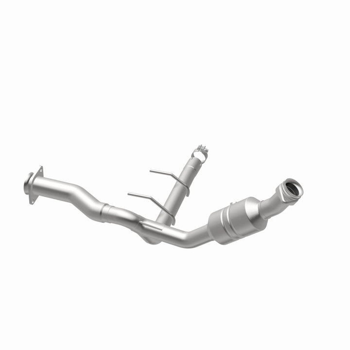 Magnaflow Conv DF 2011-2014 F-150 5.0L Underbody - Premium Catalytic Converter Direct Fit from Magnaflow - Just 2948.91 SR! Shop now at Motors