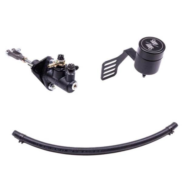 Chase Bays 02-08 Nissan 350Z Stk Bore 5/8 Clutch Master Cyl Adapter & OEMC/Single BBE Reservoir Kit - Premium Clutch Master Cylinder from Chase Bays - Just 1312.77 SR! Shop now at Motors