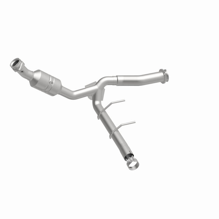 Magnaflow Conv DF 2011-2014 F-150 5.0L Underbody - Premium Catalytic Converter Direct Fit from Magnaflow - Just 2948.91 SR! Shop now at Motors