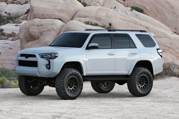 Fabtech 2015-21 Toyota 4Runner 4WD 6in Basic Sys w/Perf Shks - Premium Lift Kits from Fabtech - Just 12802.65 SR! Shop now at Motors