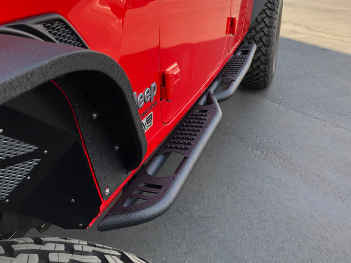 DV8 Offroad 2019+ Jeep Gladiator Side Step - Premium Side Steps from DV8 Offroad - Just 2894.97 SR! Shop now at Motors