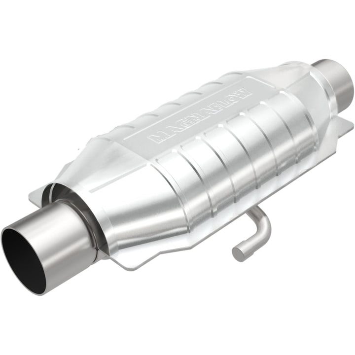 MagnaFlow Conv Univ 3 W/Air FED - Premium Catalytic Converter Universal from Magnaflow - Just 472.91 SR! Shop now at Motors