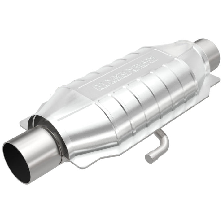 MagnaFlow Conv Univ 3 W/Air FED - Premium Catalytic Converter Universal from Magnaflow - Just 472.91 SR! Shop now at Motors